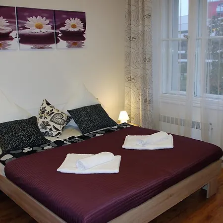 Apartment Spacious View Prague