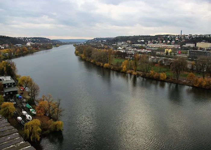 Lägenhet Spacious View Prag